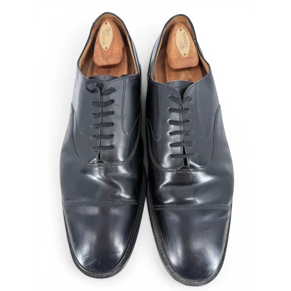 Shoes - Picture 3 of 11